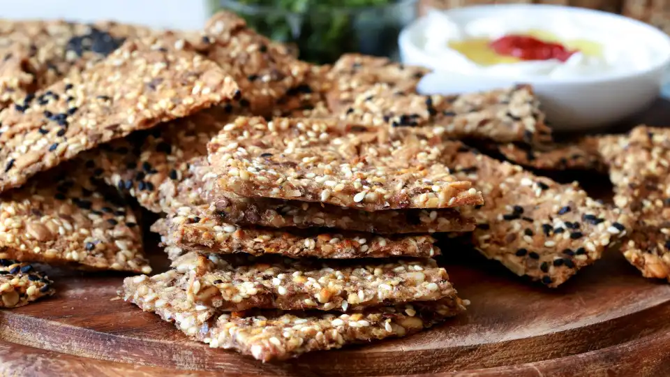 Aprenda a fazer crackers em casa. É mais fácil do que pensa