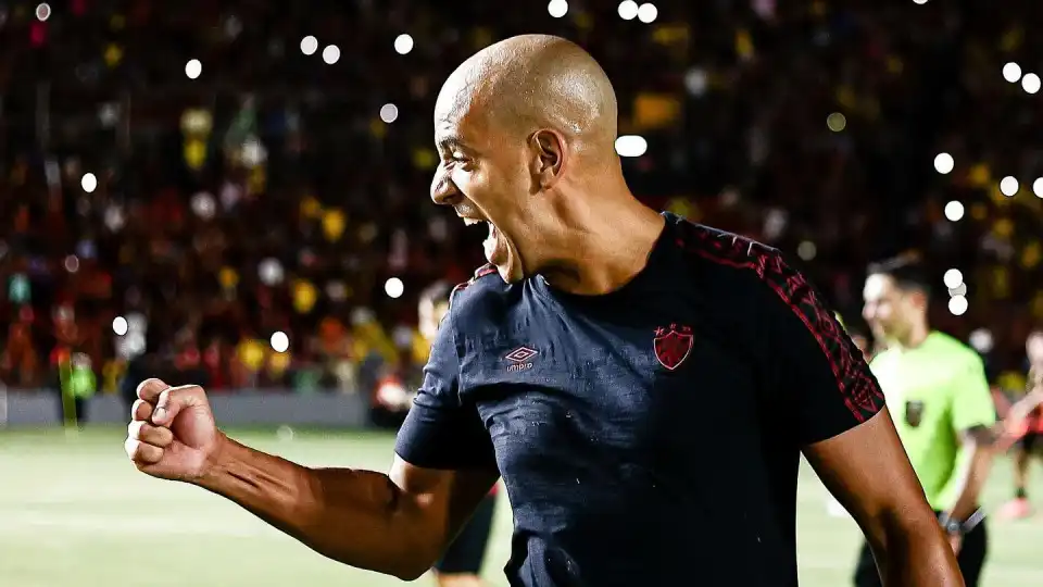 Sport Recife, de Pepa, surpreende líder e aproxima-se do trono