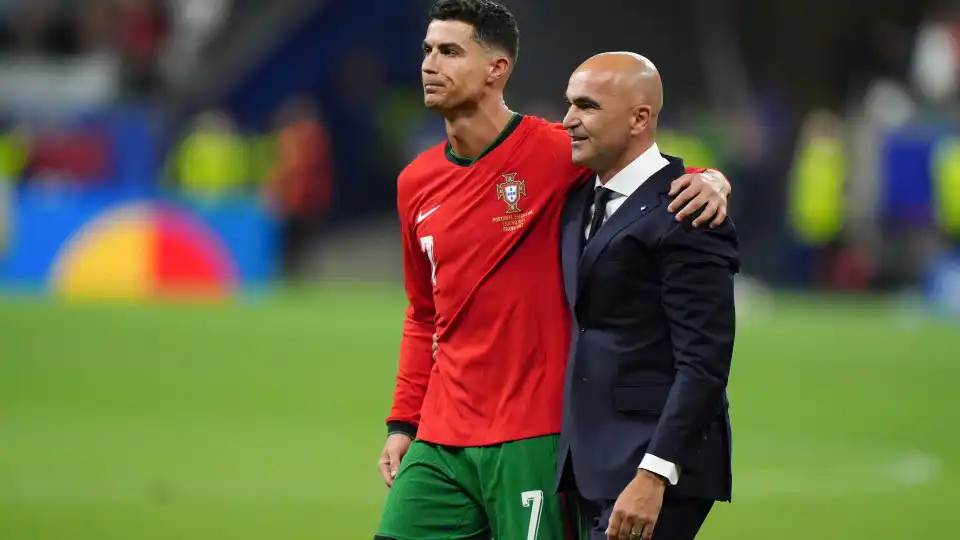 Roberto Martínez revela o motivo da substituição de Cristiano Ronaldo