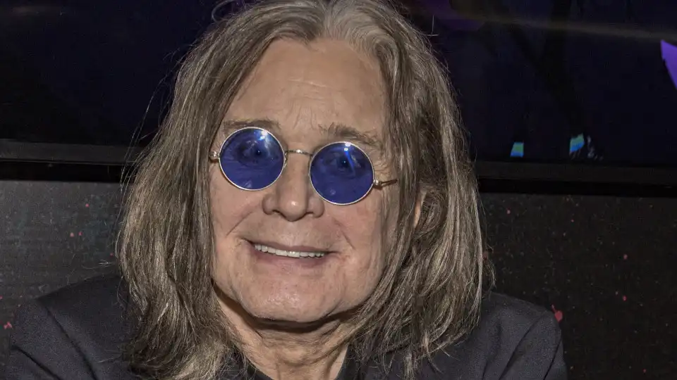 Ozzy Osbourne em rara aparição pública perante luta contra Parkinson