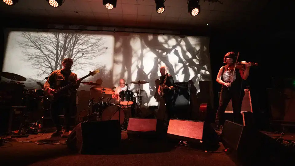 Godspeed You! Black Emperor de volta a Portugal em março de 2025