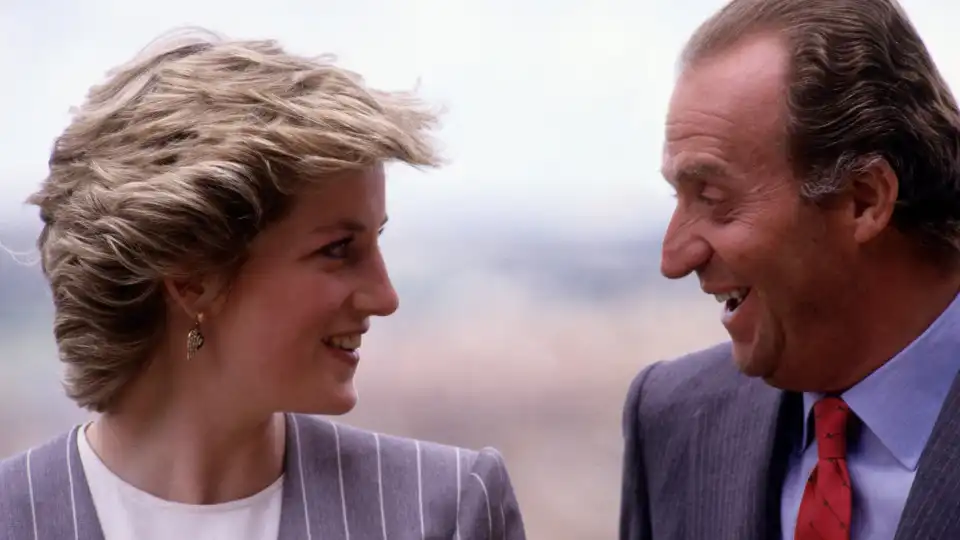 Juan Carlos terá transferido 45 mil dólares à princesa Diana