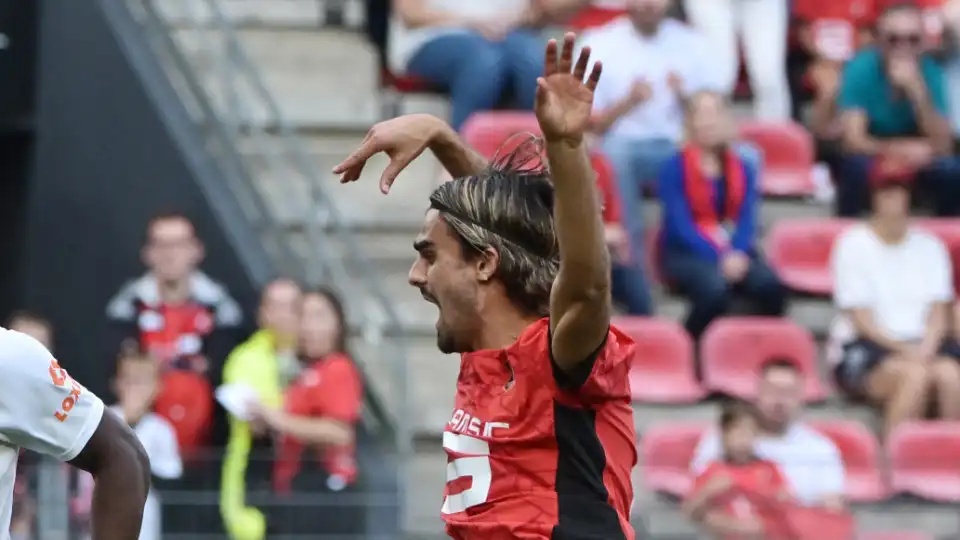 Jota estreia-se a marcar pelo Rennes e dá empate em Brest