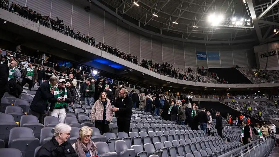 Atenção, Vitória SC. Jogo do Djurgarden suspenso devido a confrontos