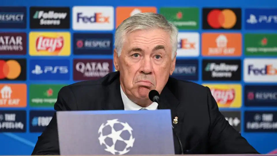 "Peço o mesmo que pedia a Benzema". Ancelotti categórico sobre Mbappé