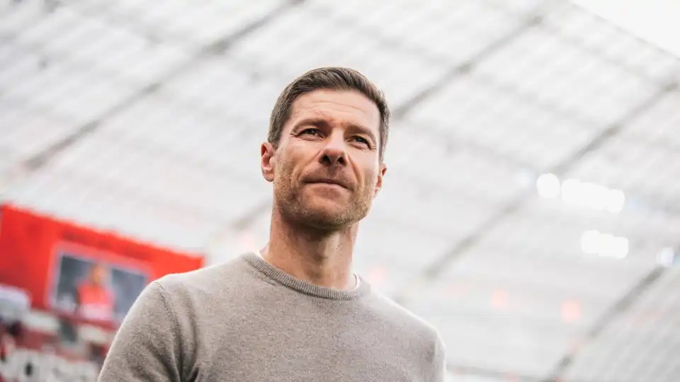 Segue-se o City? Bayer Leverkusen já prepara saída de Xabi Alonso