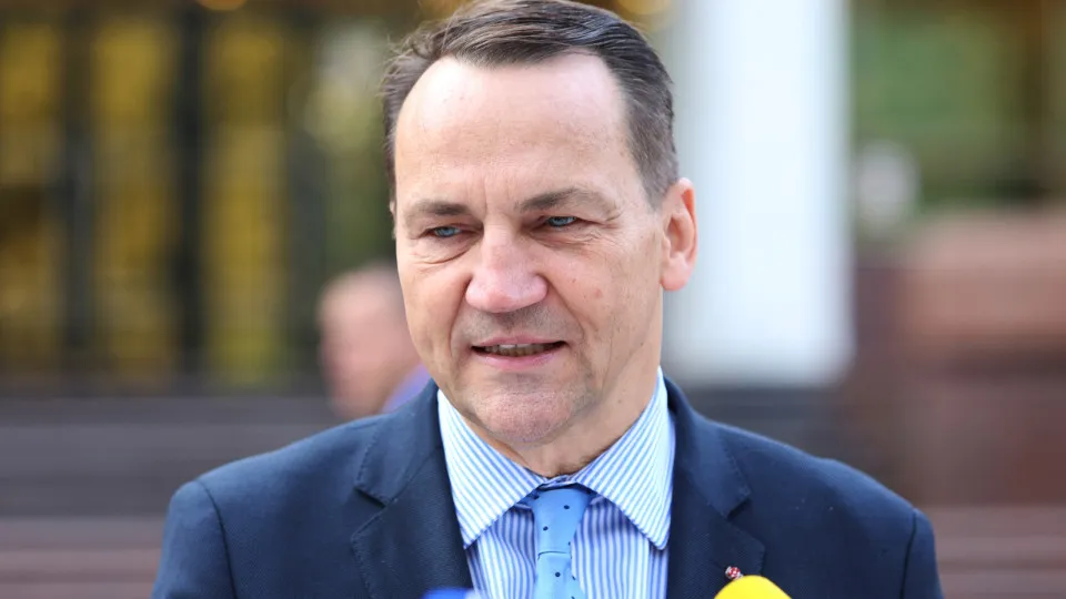 ministro dos Negócios Estrangeiros polaco, Radoslaw Sikorski, 