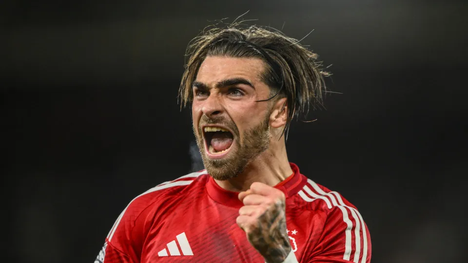 Jota Silva of Nottingham Forest celebrates victory during the Premier League match between Nottingham Forest and Crystal Palace at the City Ground in Nottingham, England, on October 21, 2024. (Photo by MI News/NurPhoto via Getty Images)