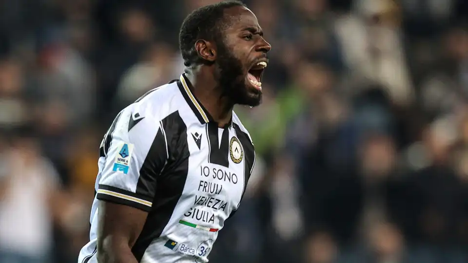 Udinese vence Cagliari e ascende à condição ao quarto lugar da Serie A