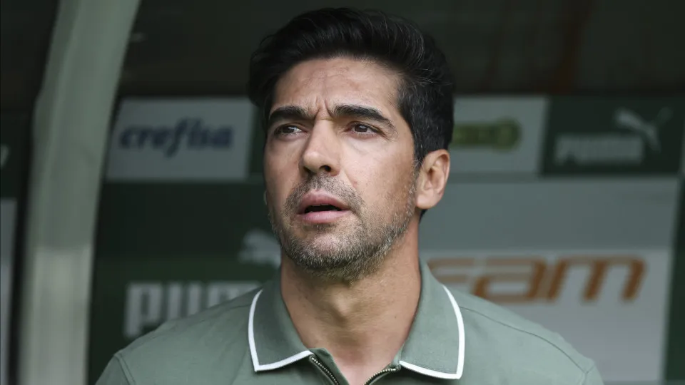 Abel Ferreira 'entrega' título a Artur Jorge: "Tem tudo para ser campeão"