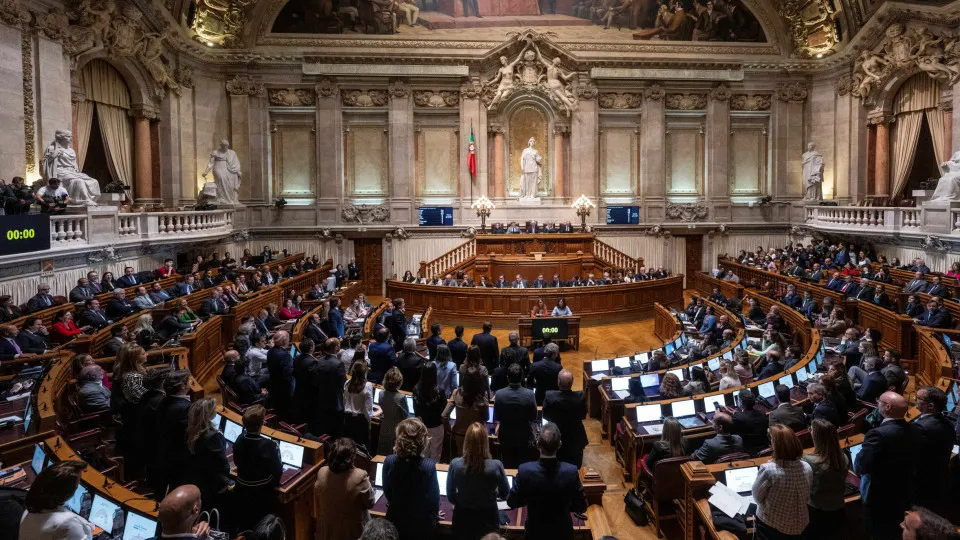 Debate OE ; Parlamento ; Assembleia da República ; Orçamento do Estado ; Ventura ; Pedro Nuno Santos
