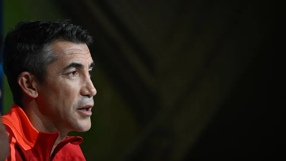 Bruno Lage justifica mudanças no onze do Benfica para o jogo em Munique