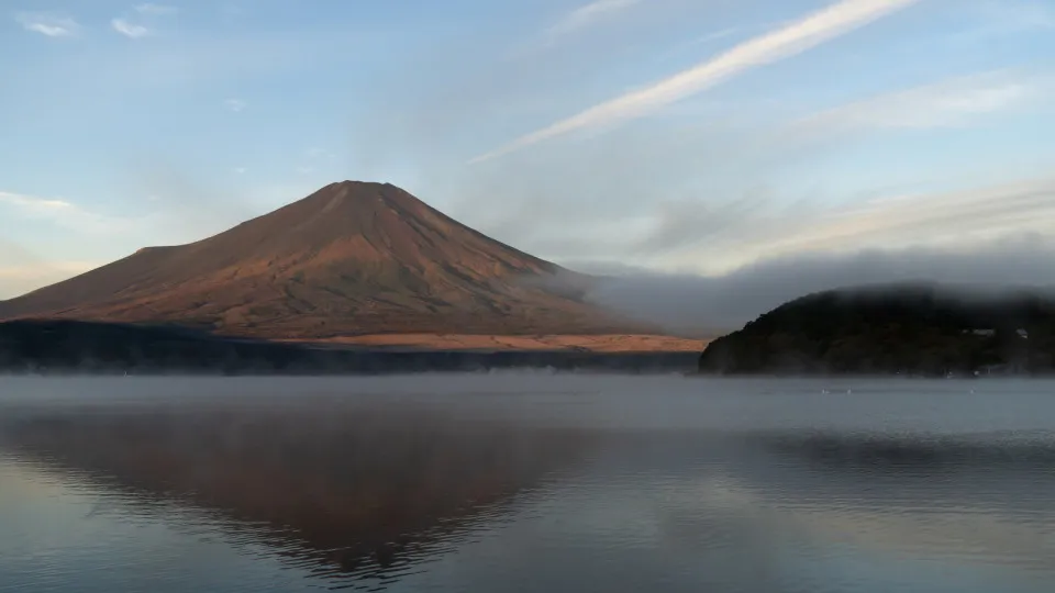 Icónico monte Fuji regista a 1.ª queda de neve mais tardia em 130 anos