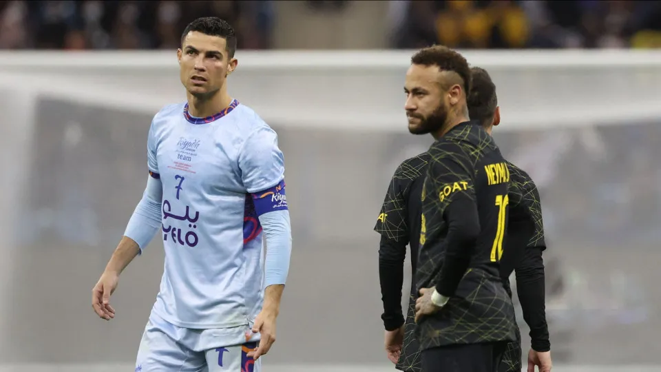 'Bomba' na Arábia. Al Hilal quer trocar Neymar por... Cristiano Ronaldo