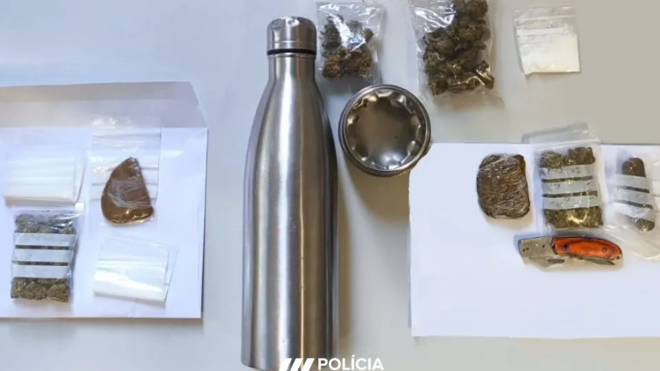 Cinco detidos por tráfico de droga no Porto. Quatro "atuavam em conjunto"