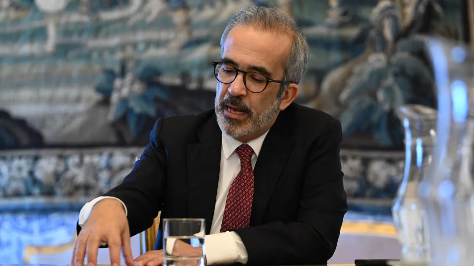 PS quer ouvir Rangel no Parlamento sobre uso da base das Lajes pelos EUA - Notícias ao Minuto