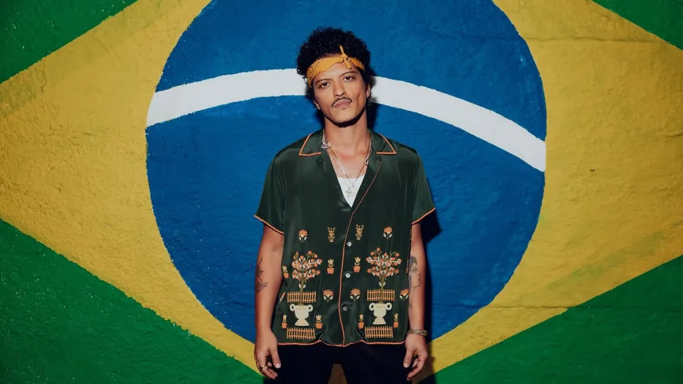 "O bonde do Brunão". Bruno Mars despede-se do Brasil com vídeo épico