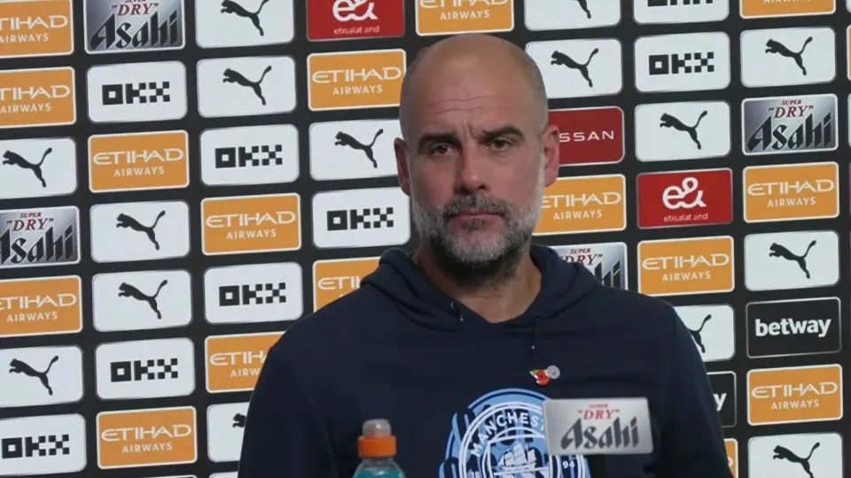 A 'supersónica' conferência de Guardiola: "Sporting? Não aprendi nada"