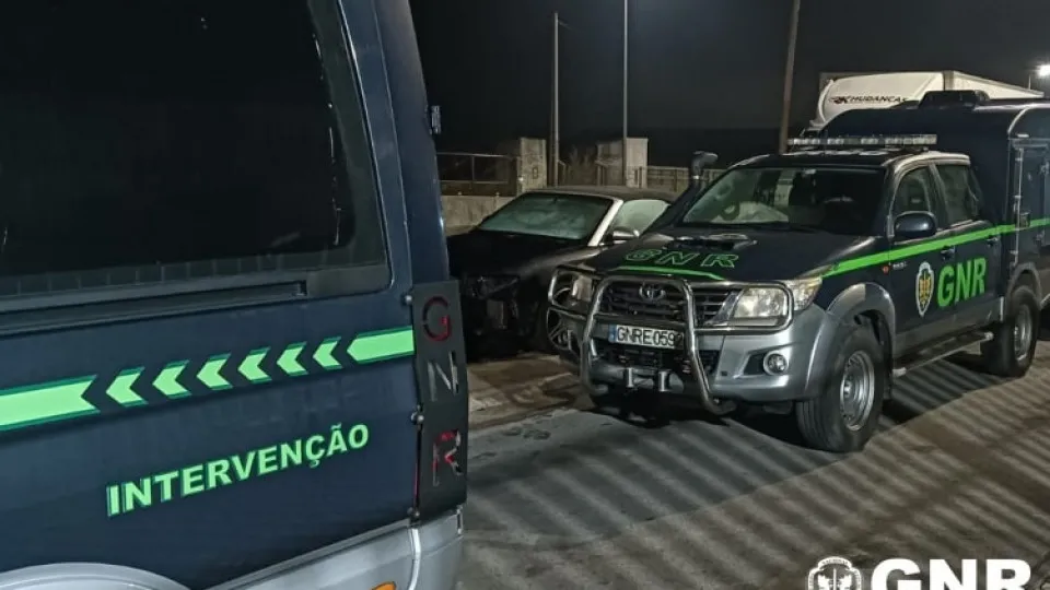 Quatro detidos em operação da GNR para prevenir criminalidade em Sesimbra