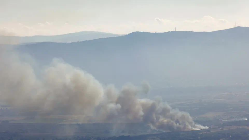 Hezbollah lança drones e foguetes contra o norte de Israel