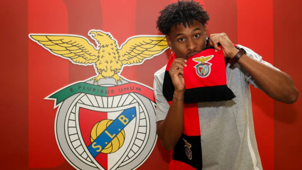 Benfica contrata atleta que foi vice-campeão... do 'Big Brother Brasil'