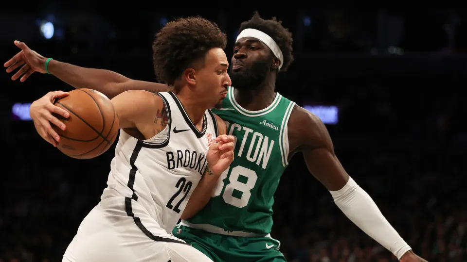 Celtics voltam às vitórias com Neemias Queta em destaque