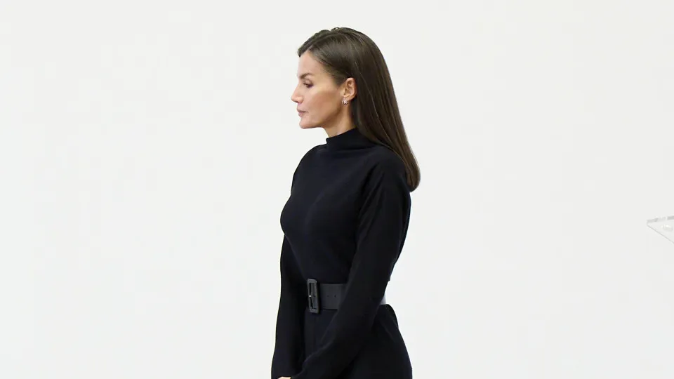 Este vestido clássico da rainha Letizia é já um dos favoritos de outono