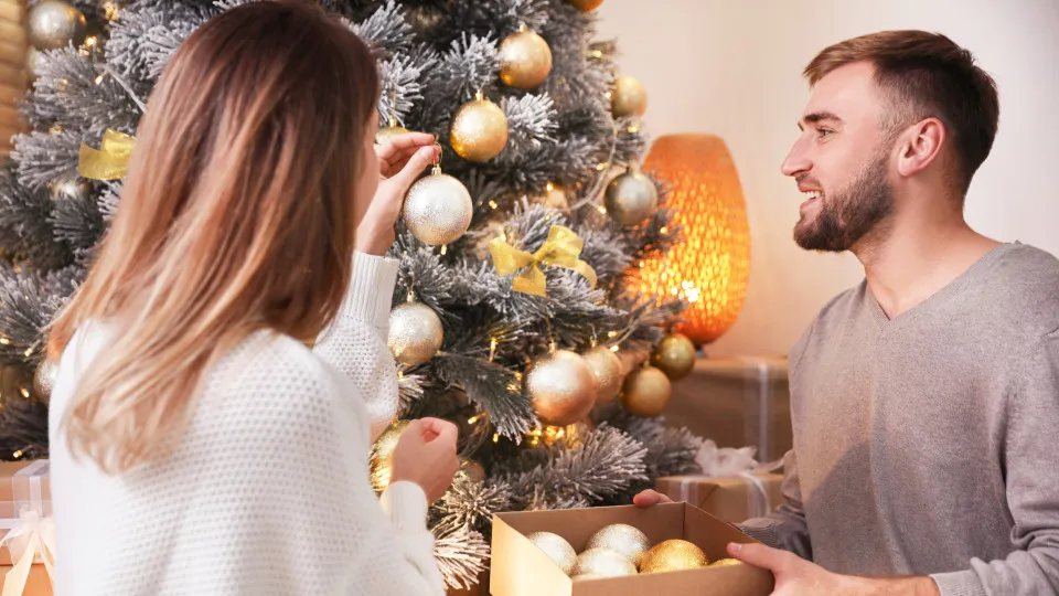 Vai montar a árvore de Natal? Deixe de cometer estes erros comuns