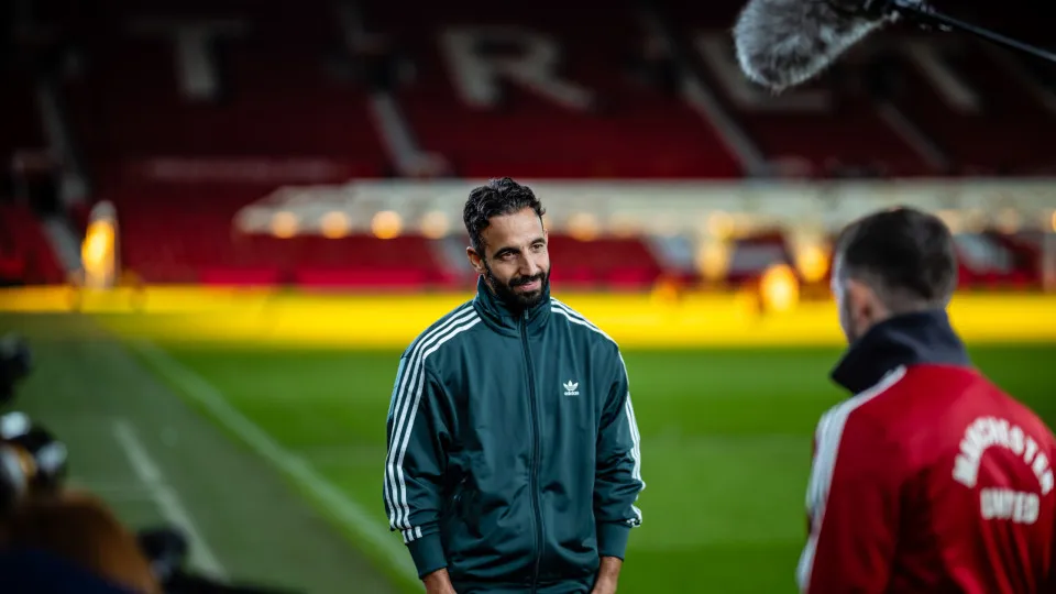 Oficial: Eis a equipa técnica de Ruben Amorim no Manchester United