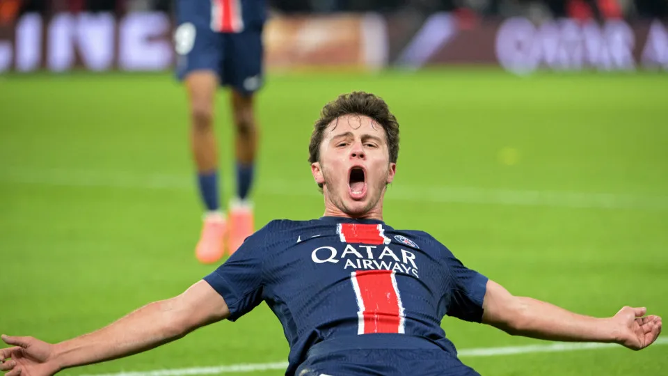 João Neves brilha no Paris Saint-Germain e lidera ranking a nível mundial