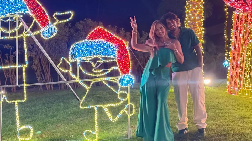 A (excêntrica) decoração de Natal da maior influencer do Brasil