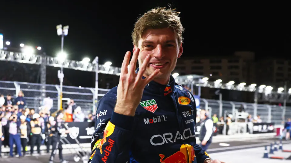 Russel vence GP de Las Vegas. Verstappen sagra-se tetracampeão mundial