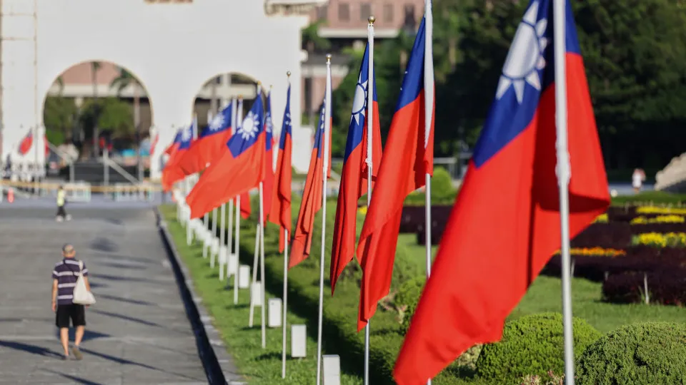 Oposição em Taiwan reivindica raízes chinesas durante congresso nacional