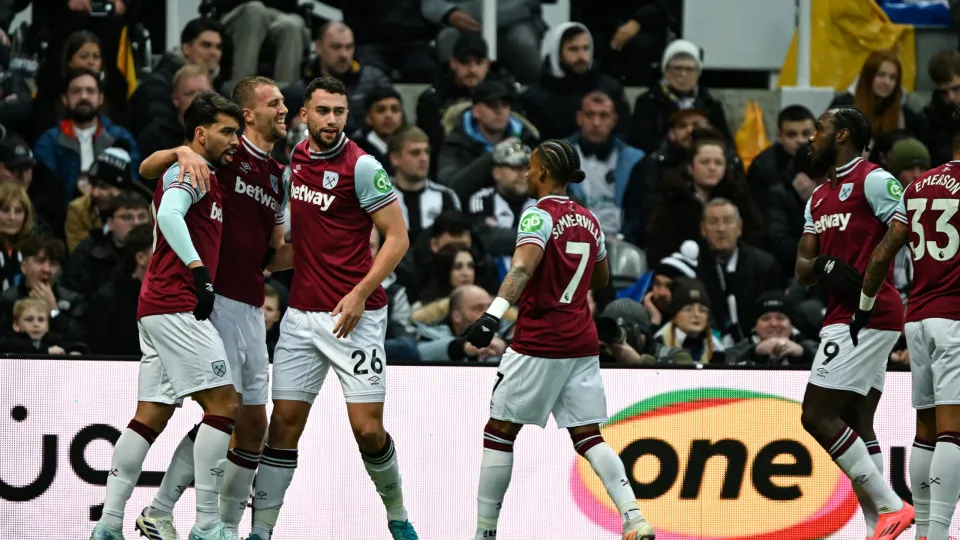 West Ham vence Newcastle e Lopetegui ganha 'balão de oxigénio'