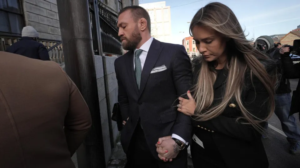 Condenado por agressão sexual, McGregor vai recorrer: "Foi consensual" 