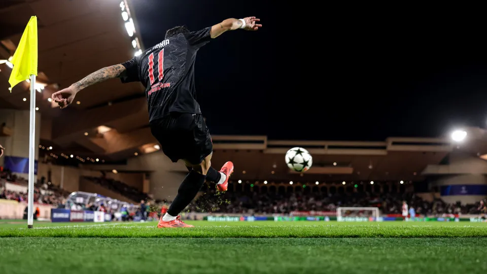 Benfica nas asas de um 'Ángel'. Nunca se viu um Di María assim