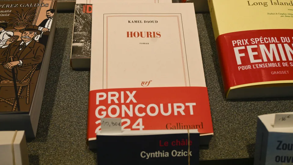 Academia suspendeu Choix Goncourt da Argélia onde 'Houris' é proibido