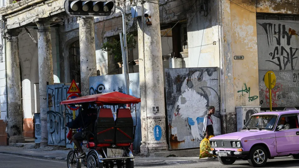 Cuba avalia regresso de pessoas retiradas devido a explosões em armazém