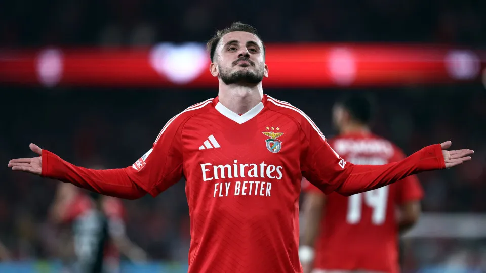 Notas do Benfica-Vitória SC: Feitiço do mago do costume afastou surpresa