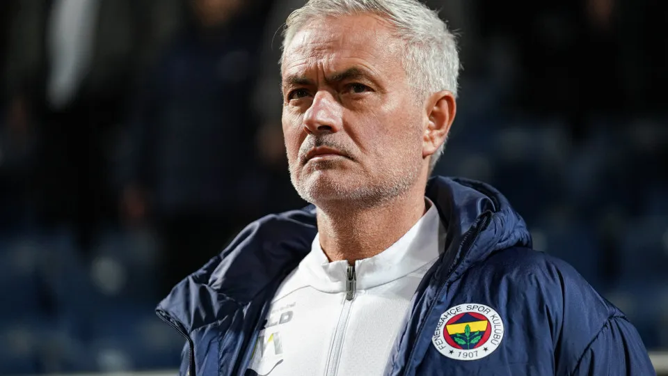 ISTANBUL, TURKIYE - JANUARY 09: Fenerbahce head coach Jose Mourinho ahead of the Ziraat Turkish Cup Group B 1st week match between Kasimpasa and Fenerbahce at Recep Tayyip Erdogan Stadium in Istanbul, Turkiye on January 9, 2025. (Photo by Cemal Yurttas/An