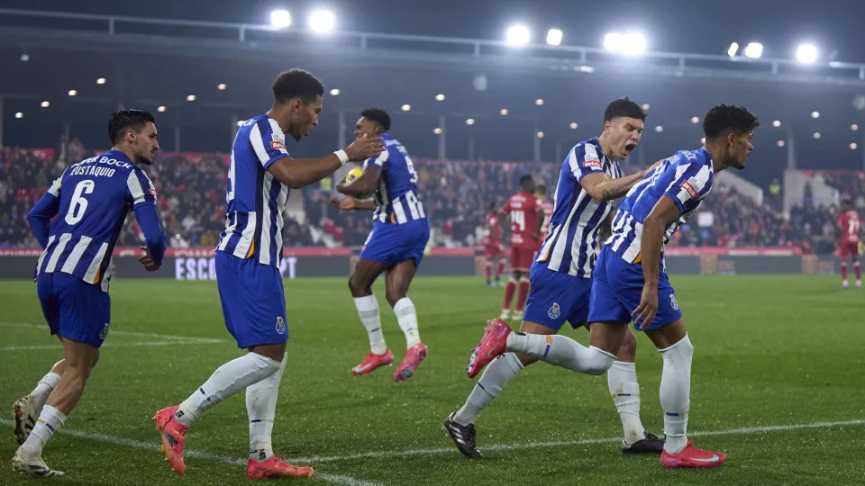 Eis o primeiro jogador do FC Porto a despedir-se de Vítor Bruno