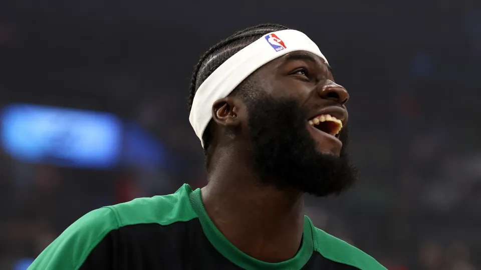 INGLEWOOD, CALIFORNIA - JANUARY 22: Neemias Queta #88 of the Boston Celtics warms up prior to the game against the Los Angeles Clippers  at Intuit Dome on January 22, 2025 in Inglewood, California. NOTE TO USER: User expressly acknowledges and agrees that
