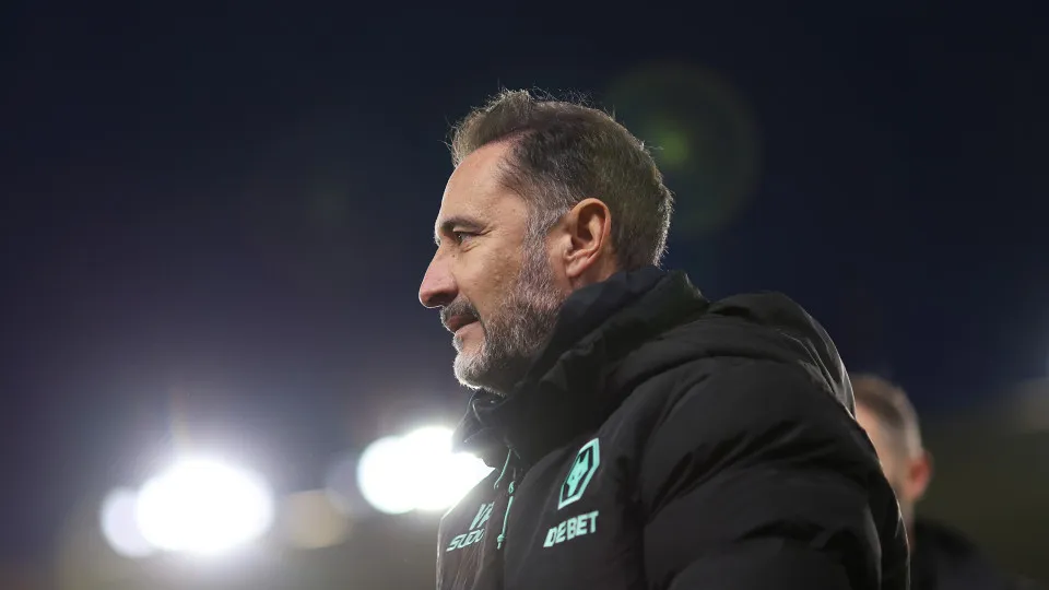 WOLVERHAMPTON, ENGLAND - FEBRUARY 01: Vitor Pereira, Manager of Wolverhampton Wanderers, looks on prior to the Premier League match between Wolverhampton Wanderers FC and Aston Villa FC at Molineux on February 01, 2025 in Wolverhampton, England. (Photo by