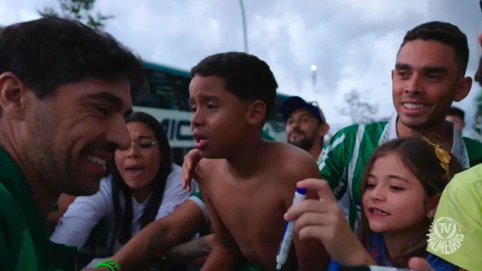 Criança do Palmeiras 'delirou' com este ato de Abel Ferreira