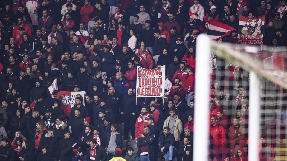 Insultos a Guimarães no Sporting de Braga-Gil Vicente resultam em multa