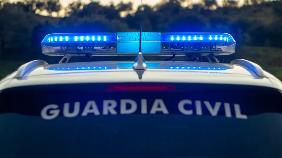 Recém-nascido encontrado morto em Espanha. Mãe negou gravidez