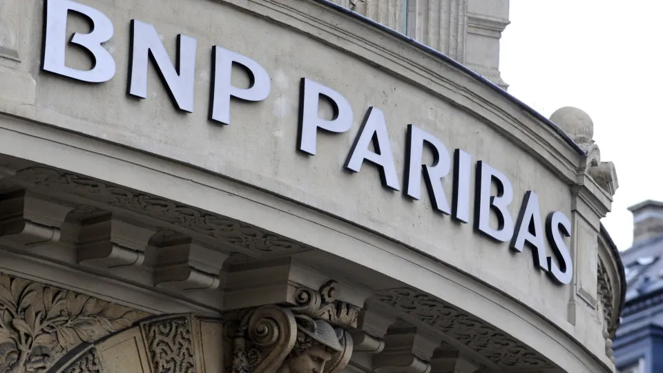 BNP Paribas obrigado a pagar 17,8 milhões por cumplicidade com al-Bashir