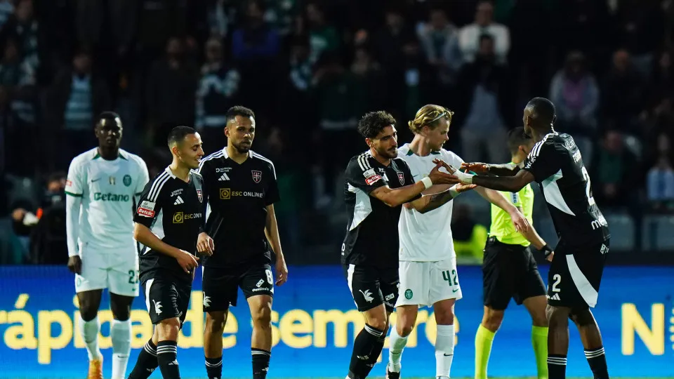 RIO MAIOR, PORTUGAL - MARCH 9: Miguel Sousa of Casa Pia AC celebrates with teammate Duplexe Tchamba of Casa Pia AC after scoring a goal during the Liga Portugal Betclic match between Casa Pia AC and Sporting Clube de Portugal at Estadio Municipal de Rio M