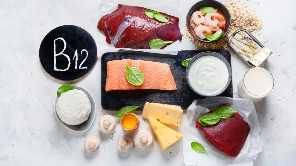 Vitamina B12 em baixo? As alterações que precisa de fazer na dieta