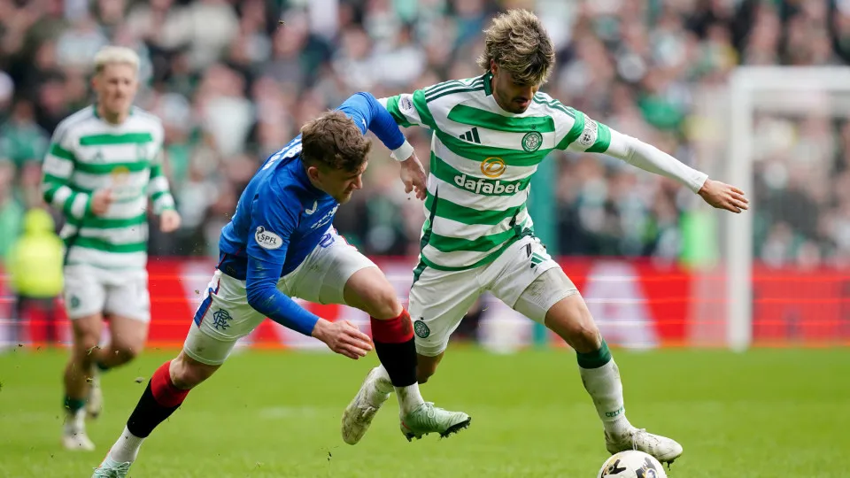 Jota assiste, mas Celtic perde Old Firm 'louco'... que não faz mossa